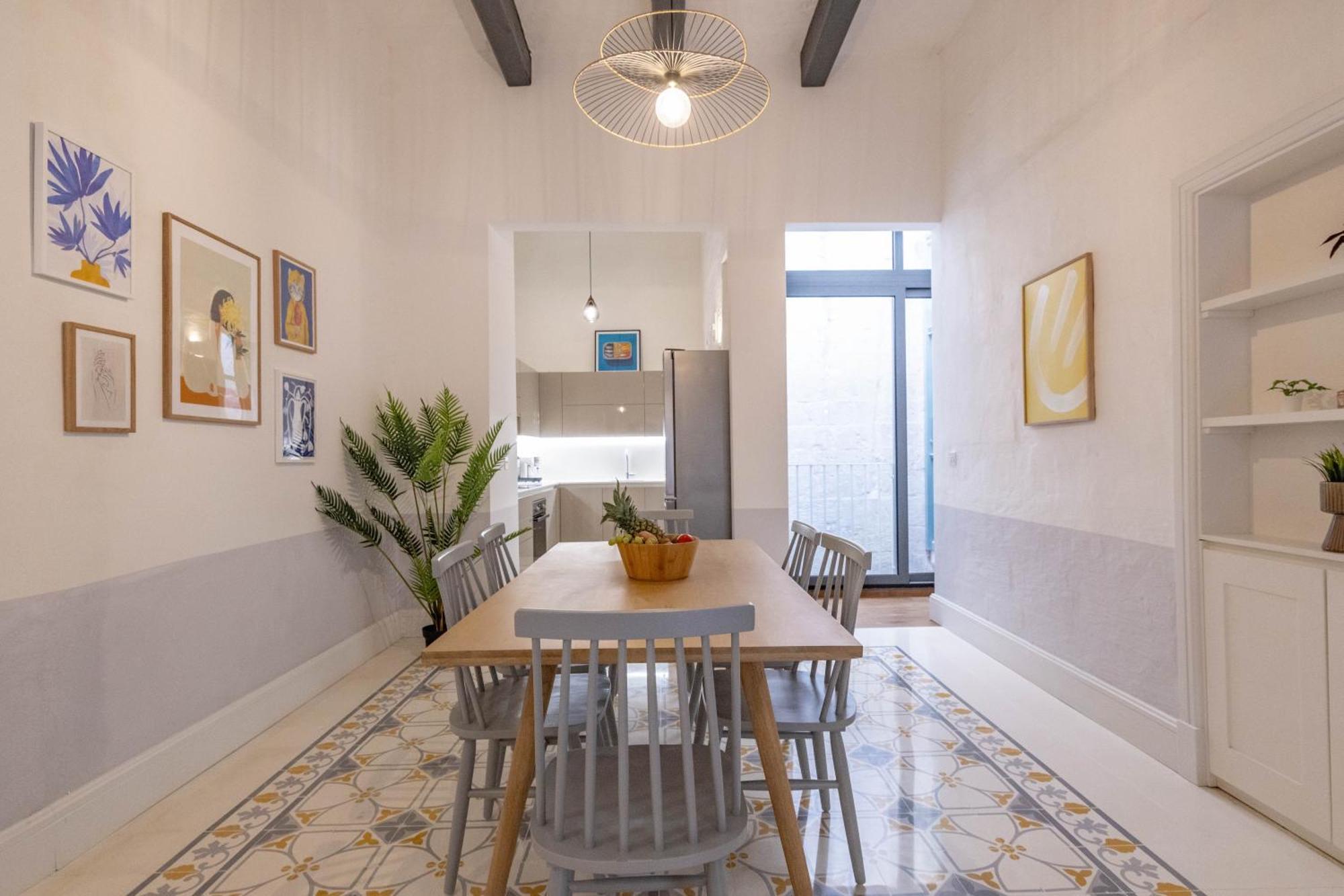 136 Old Bakery Apartment Valletta Exterior photo