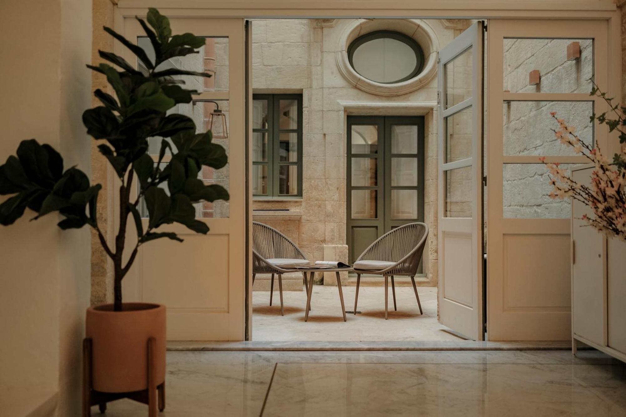 136 Old Bakery Apartment Valletta Exterior photo