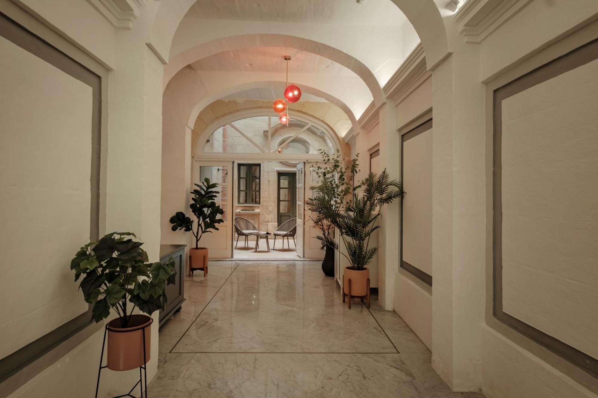 136 Old Bakery Apartment Valletta Exterior photo